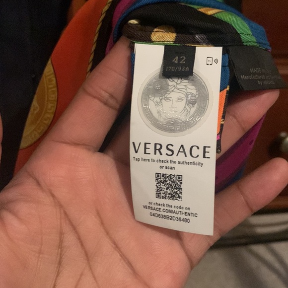 Authentic Versace Silk Shirt / Pristine Condition - Picture 4 of 6